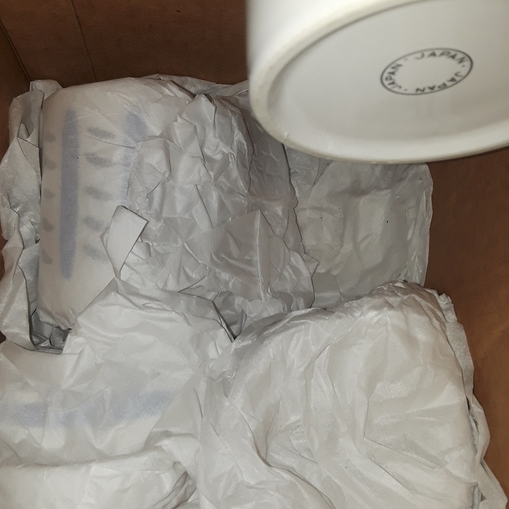 Mugs - Picture 2 of 4